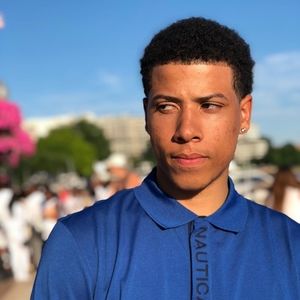 Meet your Posher, Roy